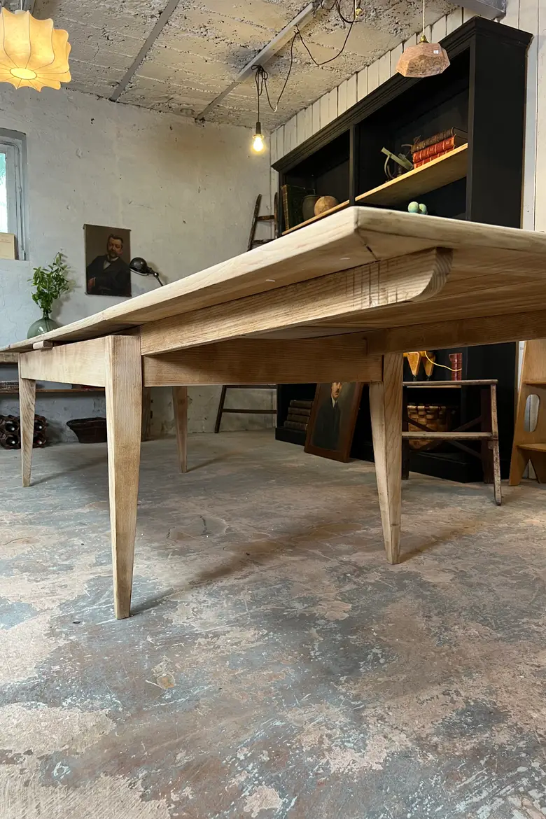 Table à rallonges en frêne