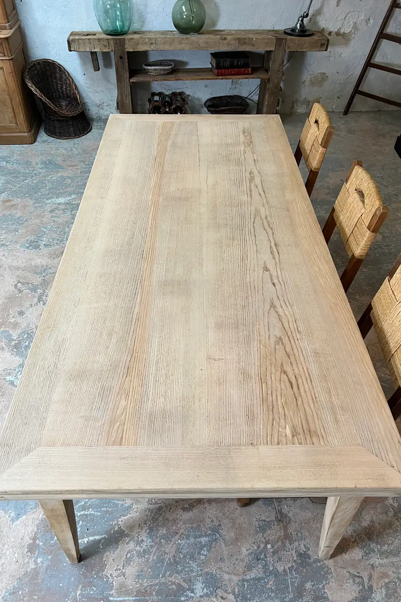 Table à rallonges en frêne