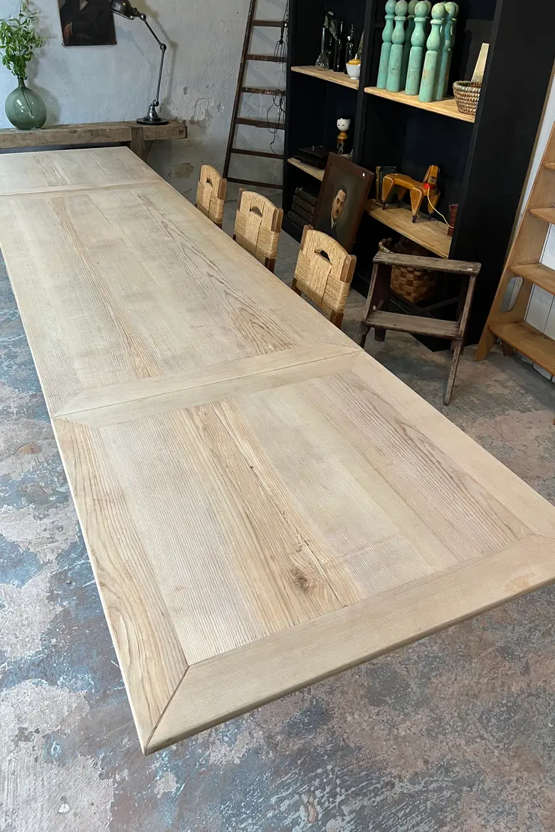 Table à rallonges en frêne