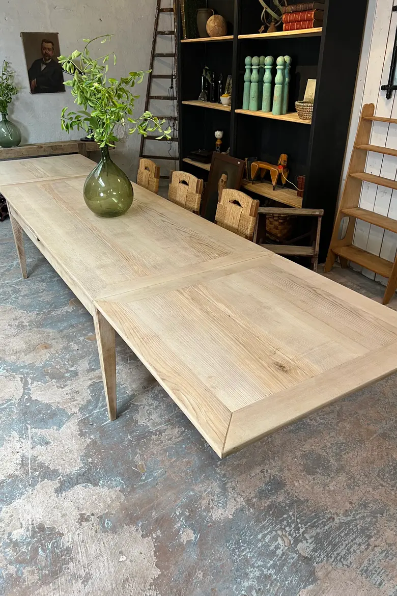 Table à rallonges en frêne