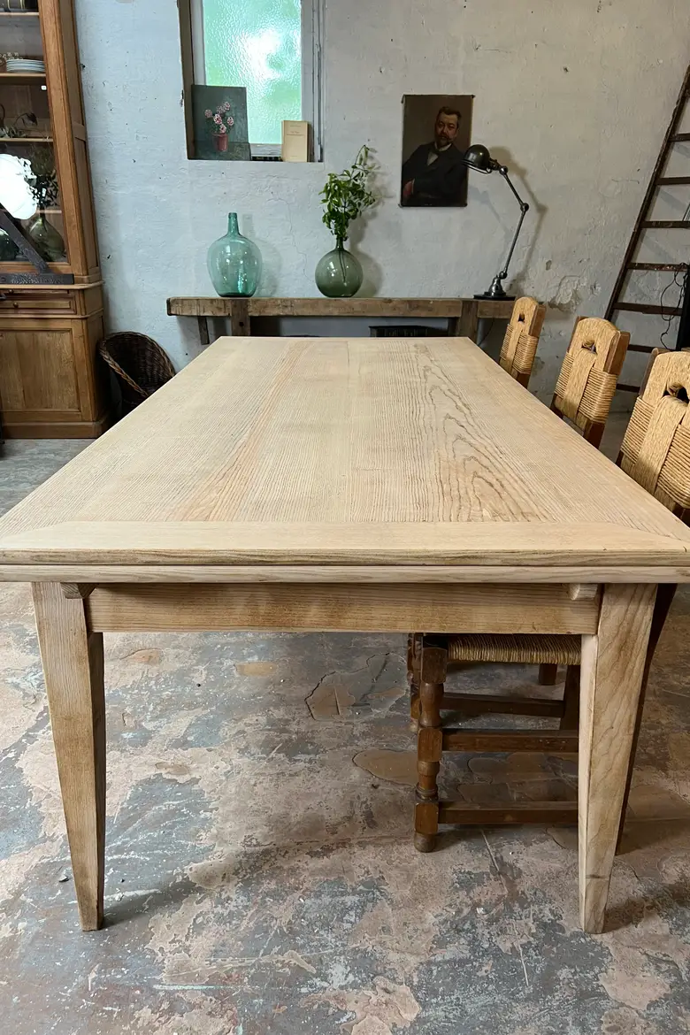 Table à rallonges en frêne