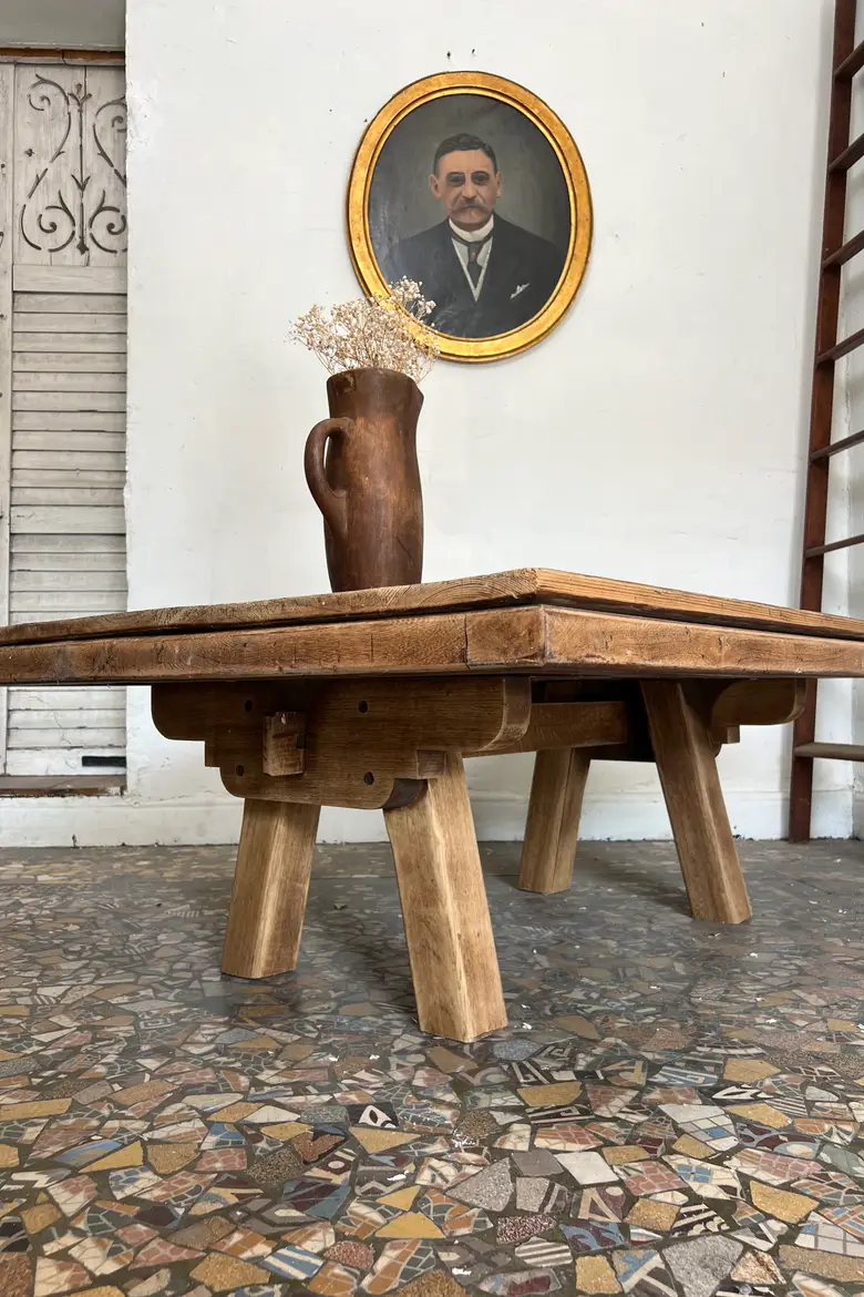 Table basse avec plateau en sapin
