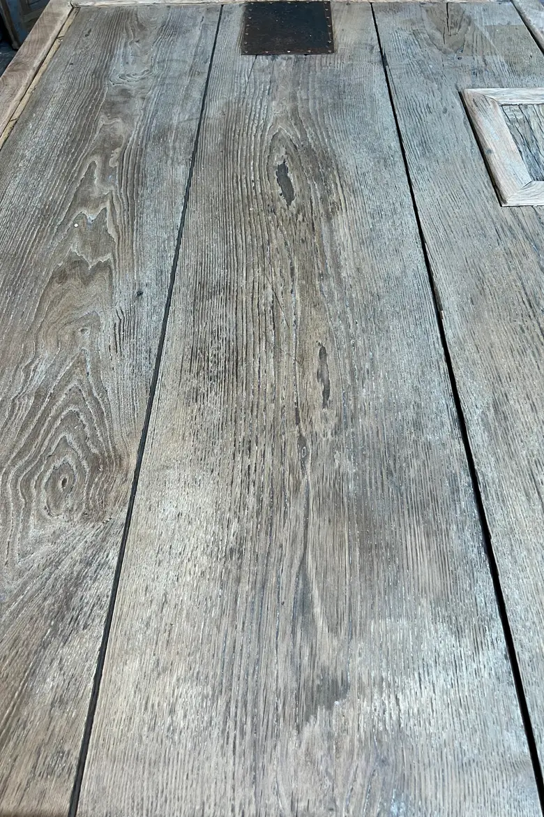 Table basse avec porte japonaise