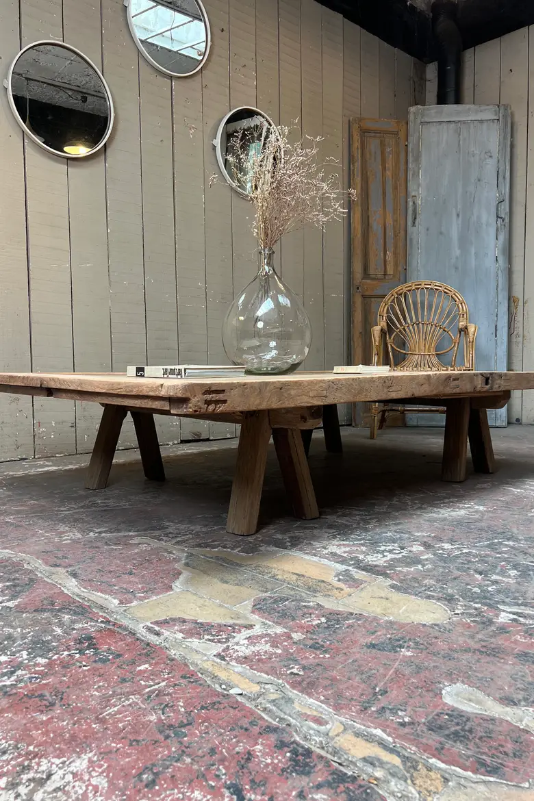 Table basse avec porte japonaise