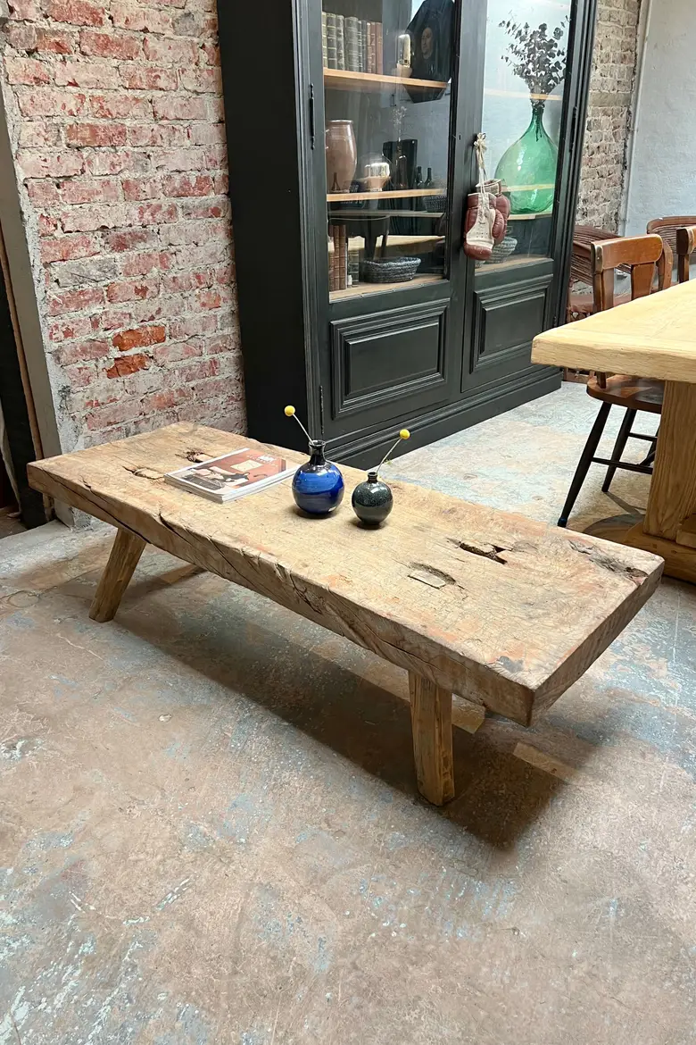 Table basse brutaliste Début XXème