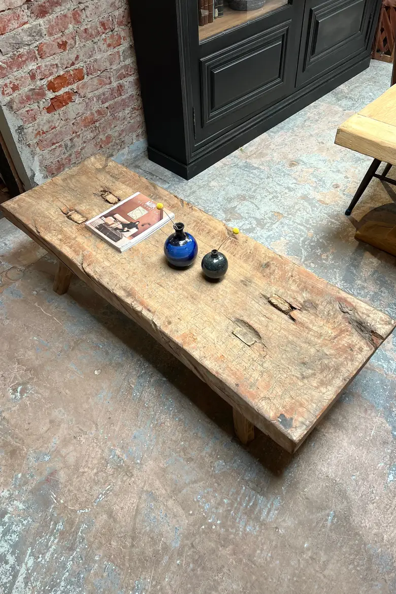 Table basse brutaliste Début XXème