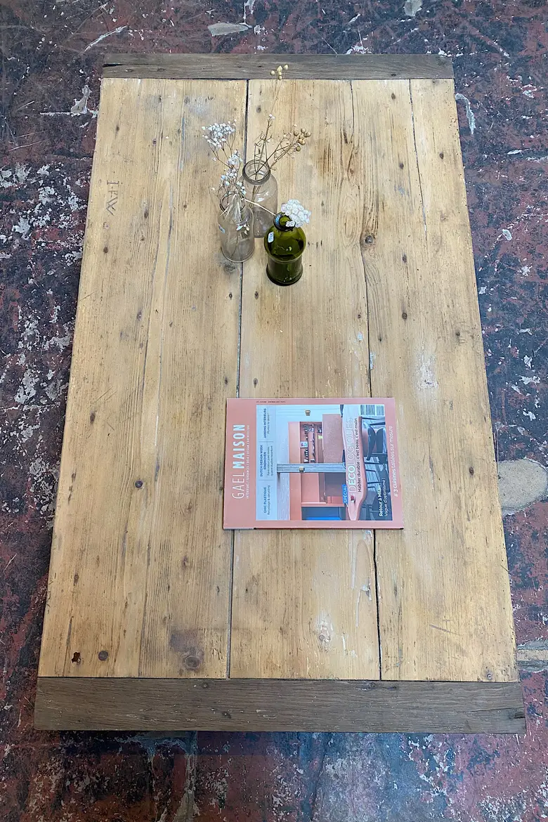Table basse en bois Début XXème