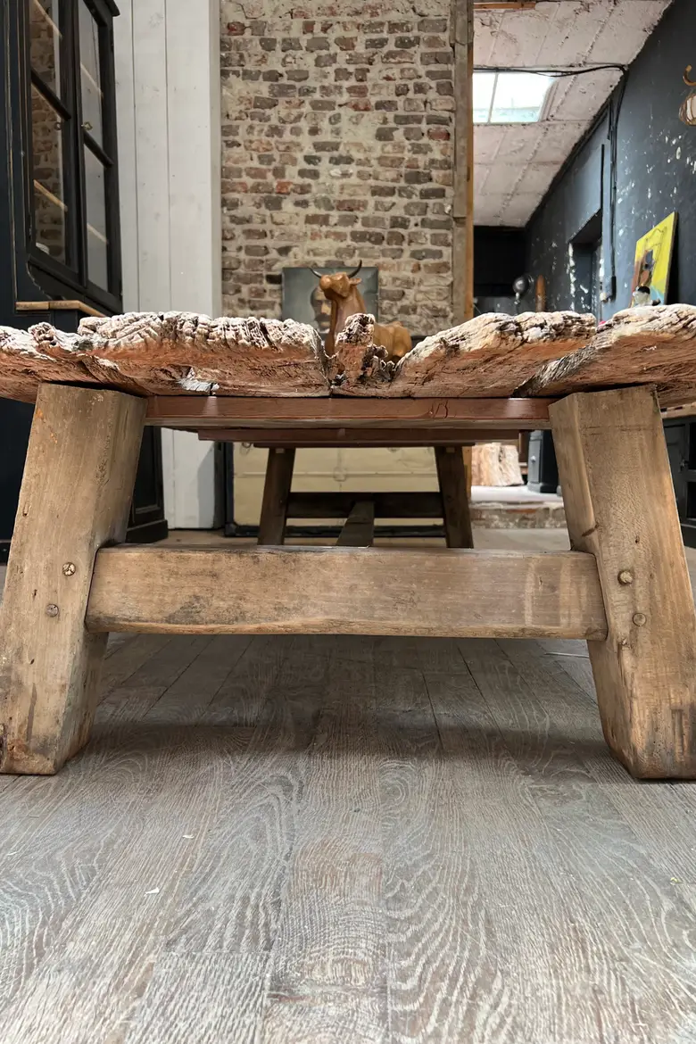 Table basse en chêne 17ème