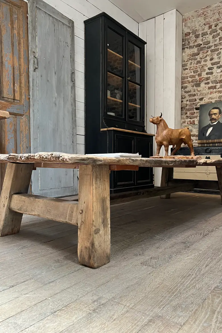 Table basse en chêne 17ème
