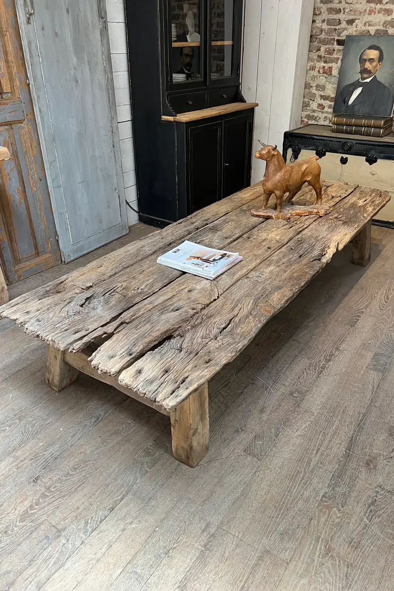 Table basse en chêne 17ème