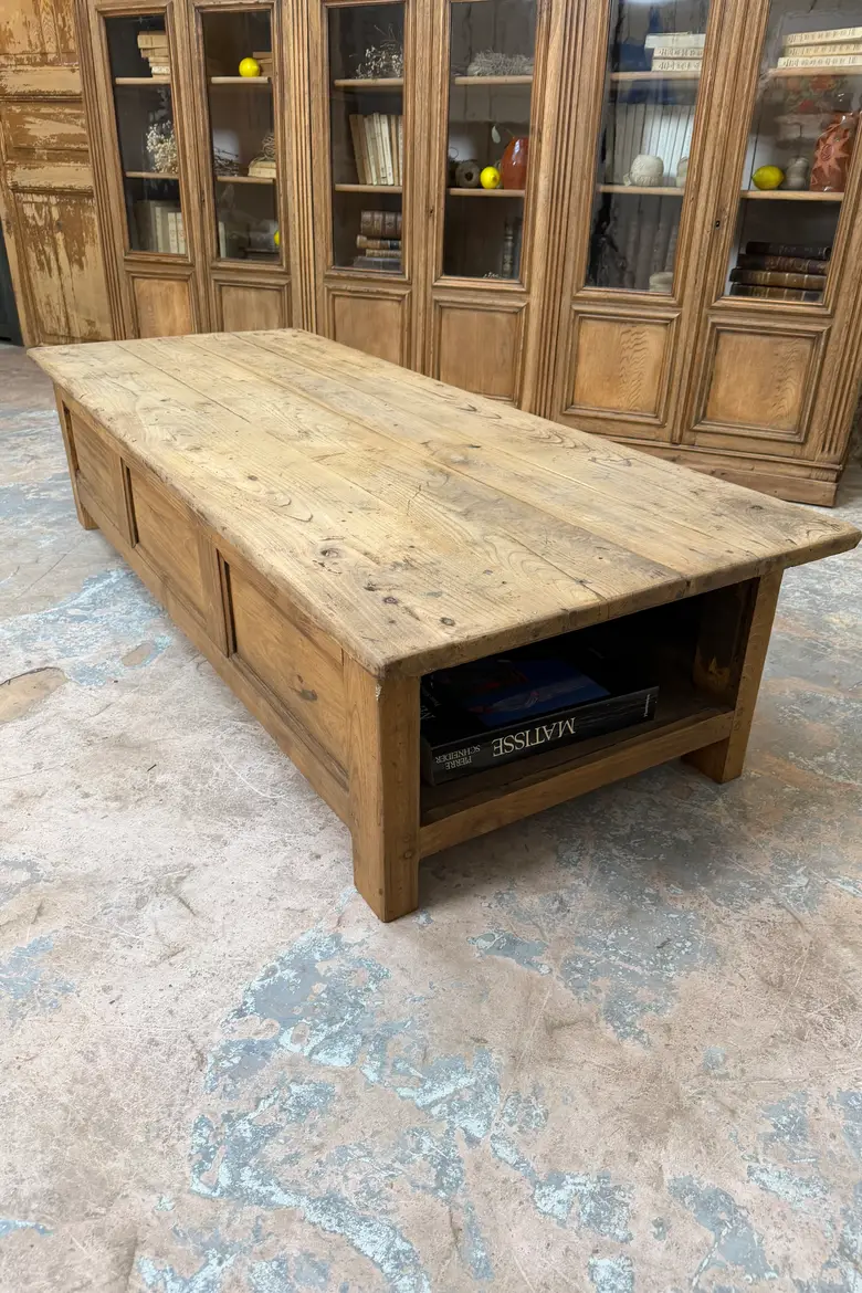 Table basse en chêne