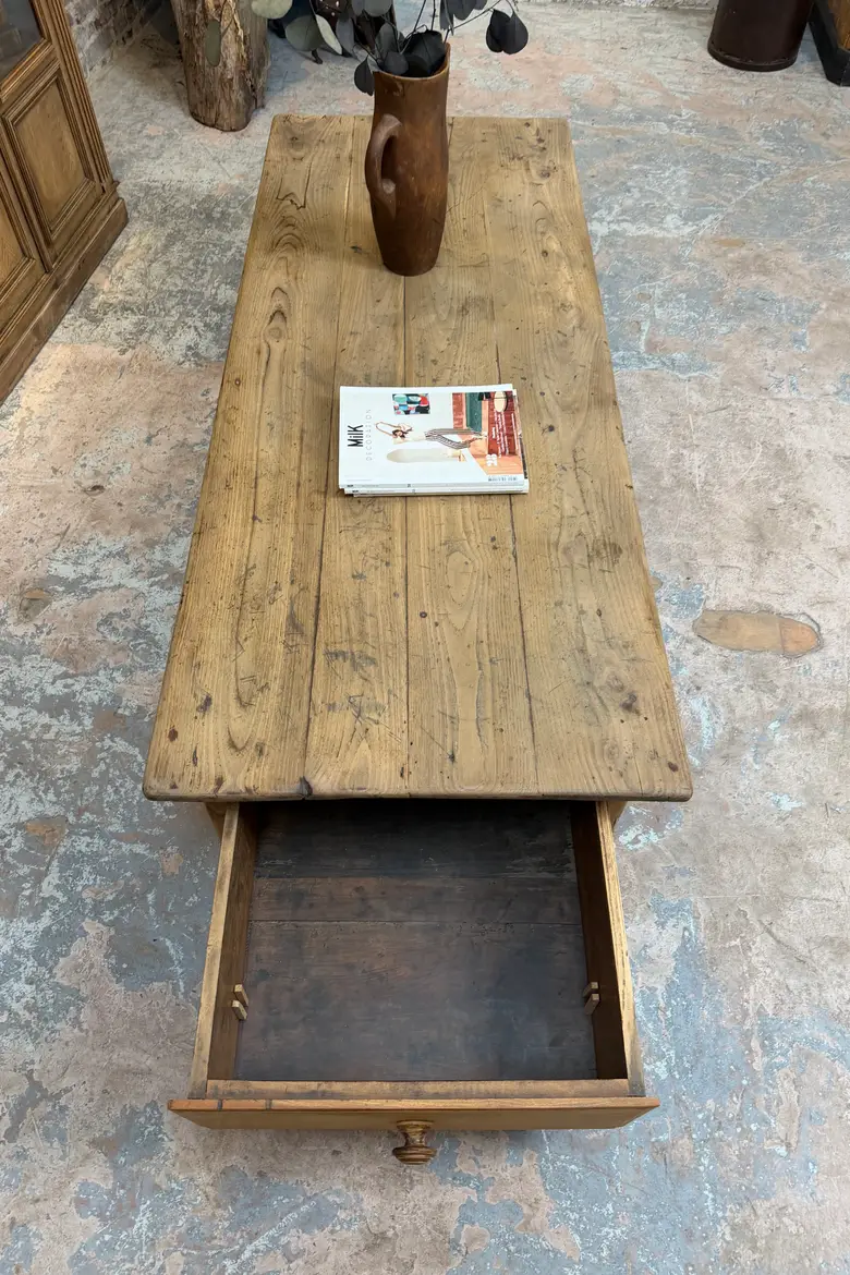 Table basse en chêne