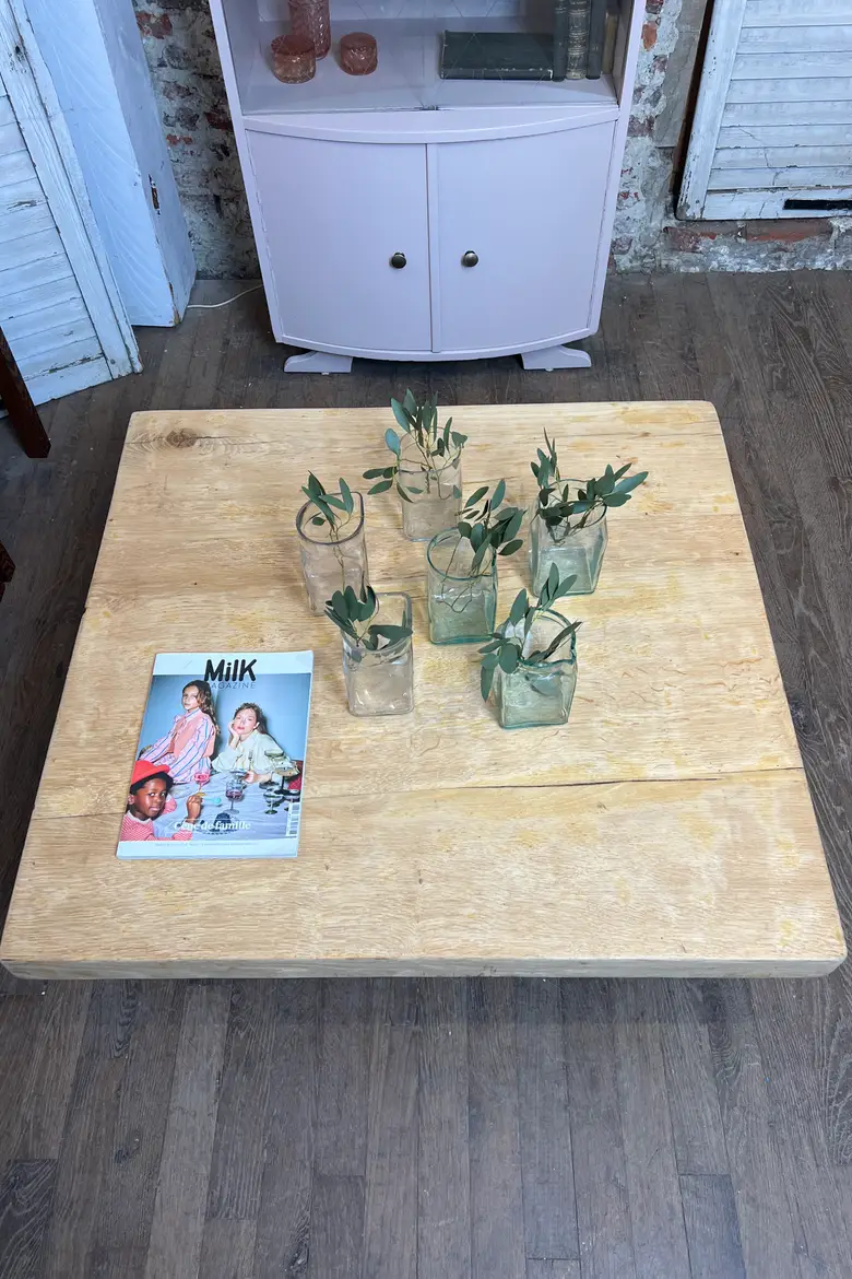 Table basse en chêne — Table basse en chêne