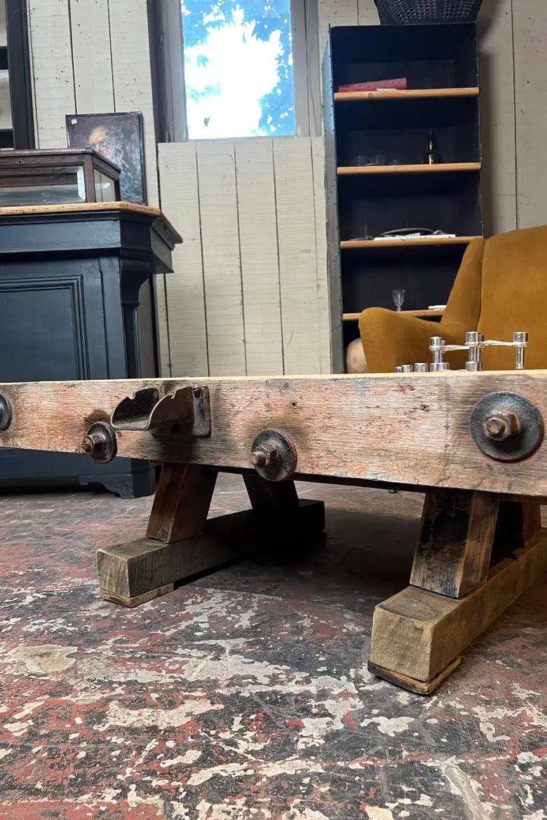 Table basse en chêne