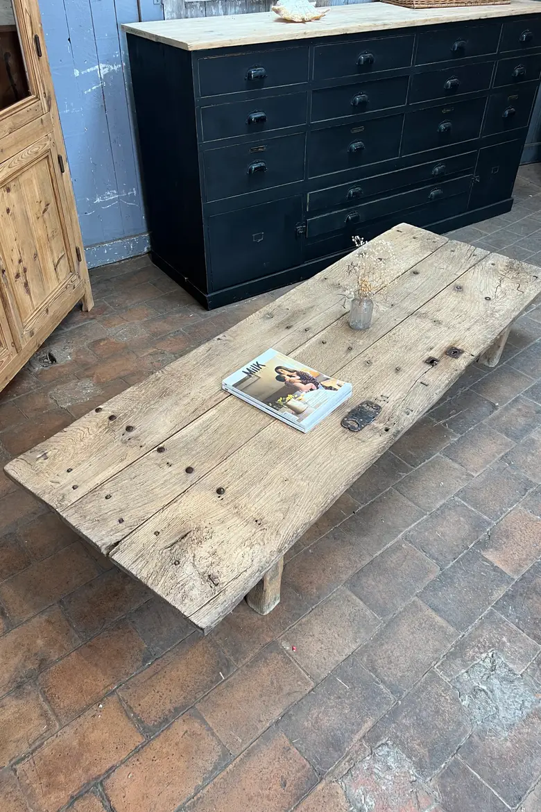 Table basse en chêne