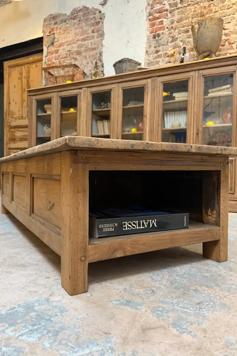 Table basse en chêne