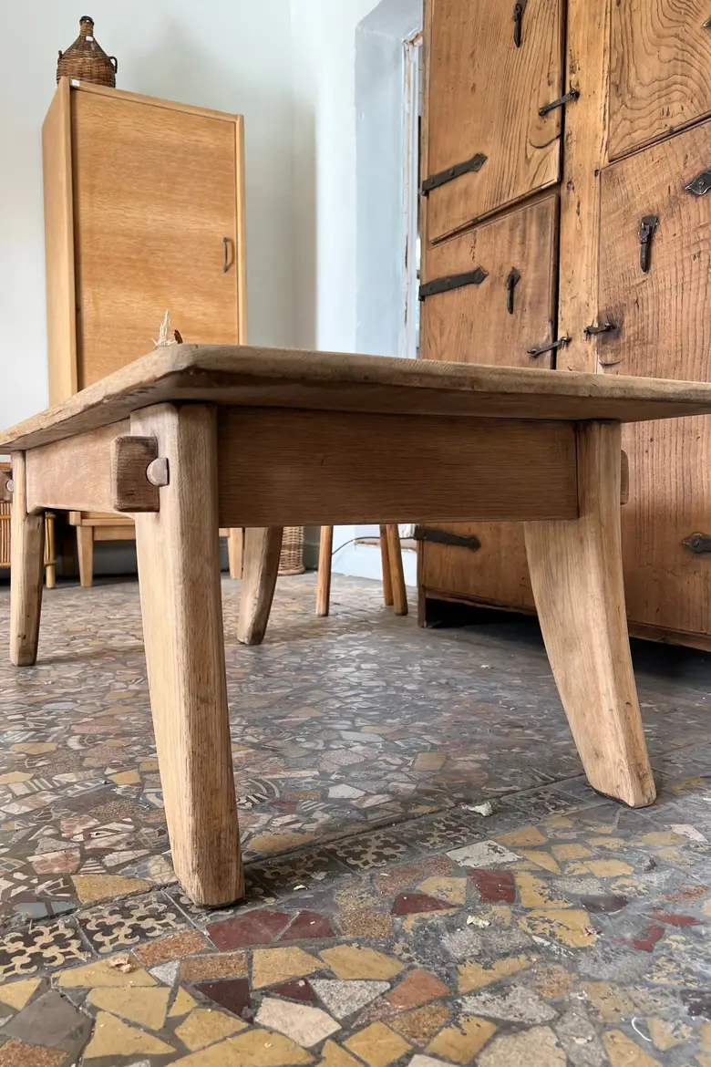 Table basse en chêne Années 50