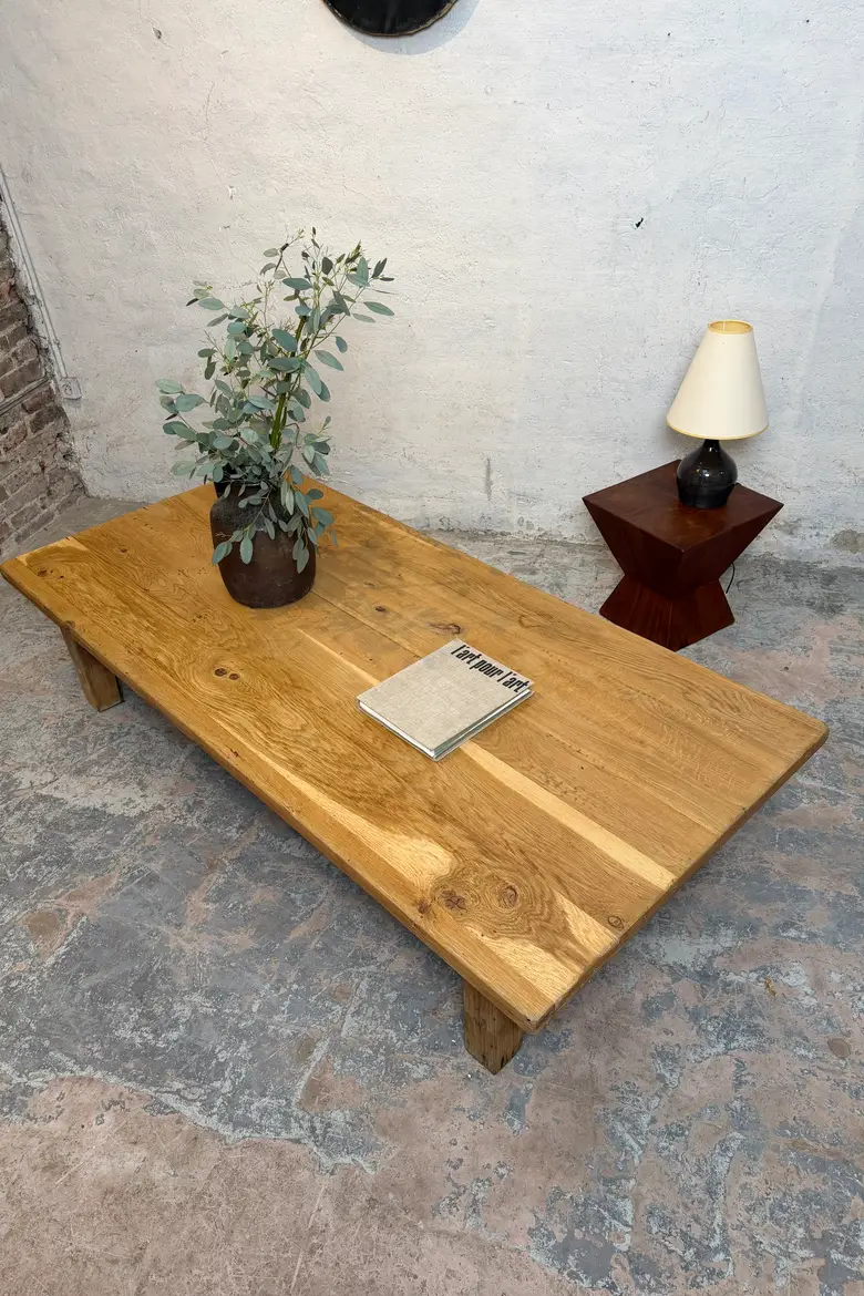 Table basse en chêne – années 50