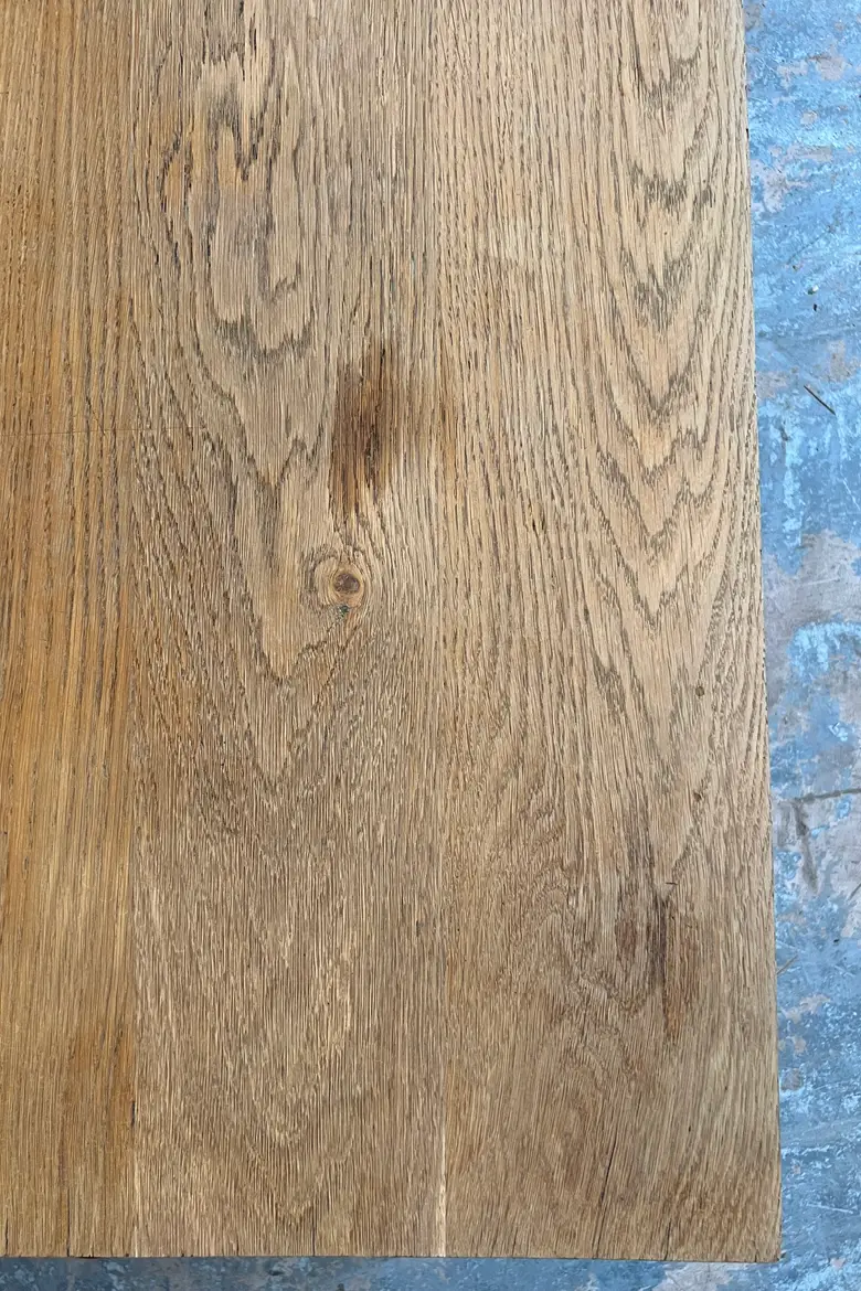 Table basse en chêne clair début 20e