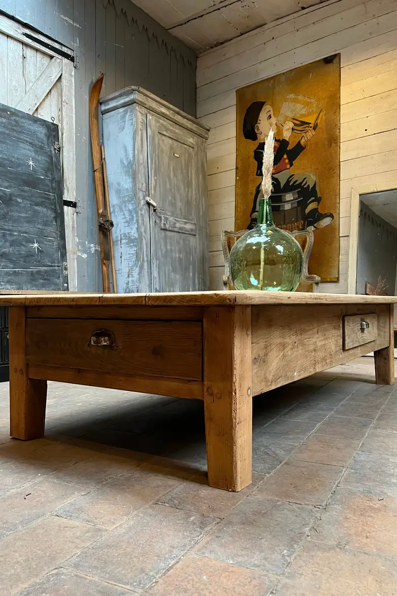 Table basse en chêne Début XXème