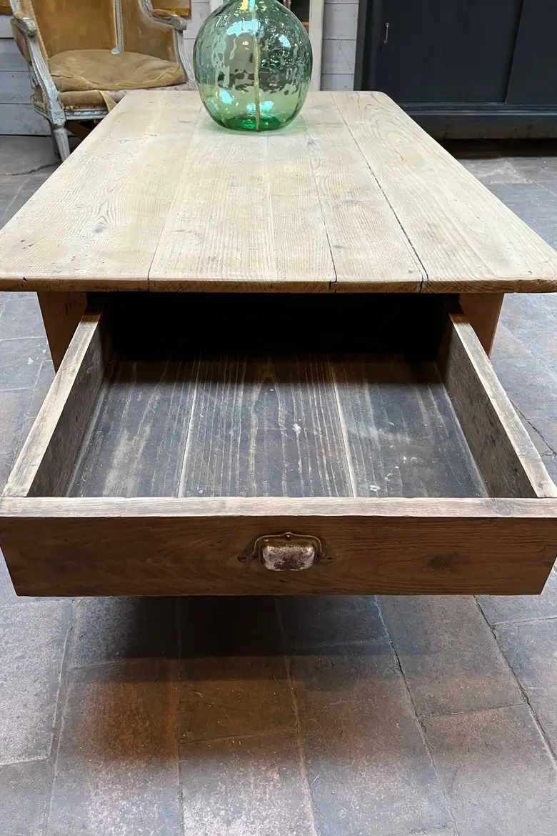 Table basse en chêne Début XXème