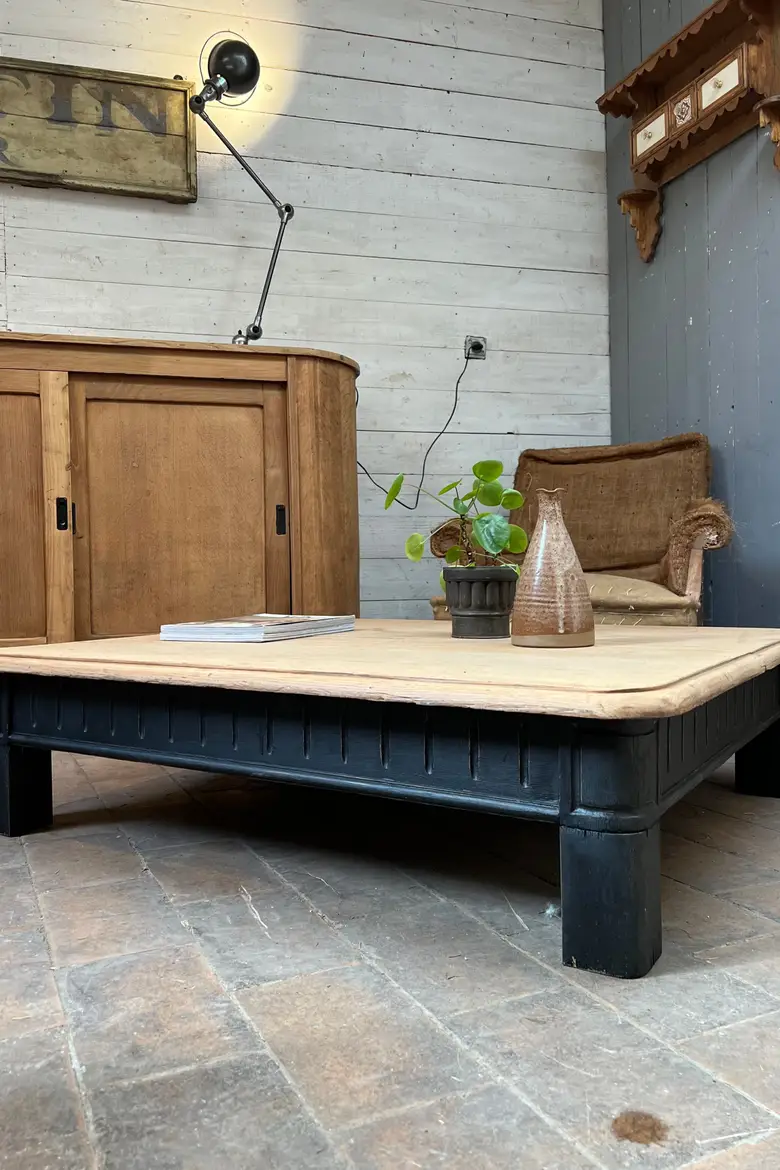 Table basse en chêne Début XXème