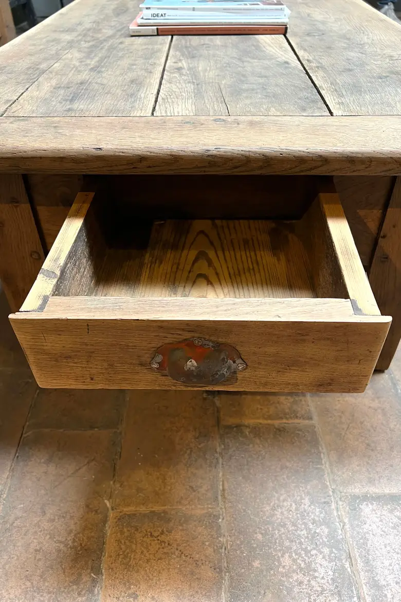 Table basse en chêne Début XXème
