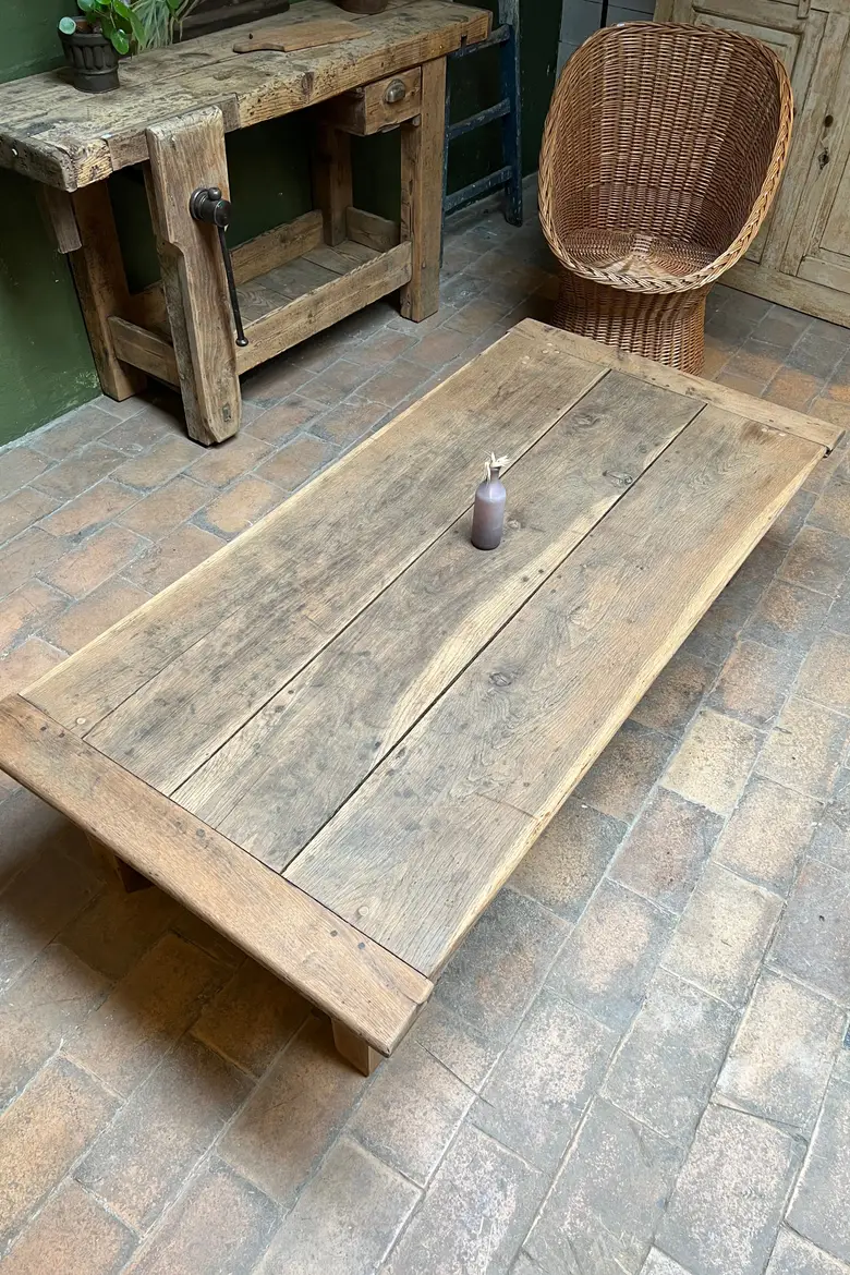 Table basse en chêne Début XXème
