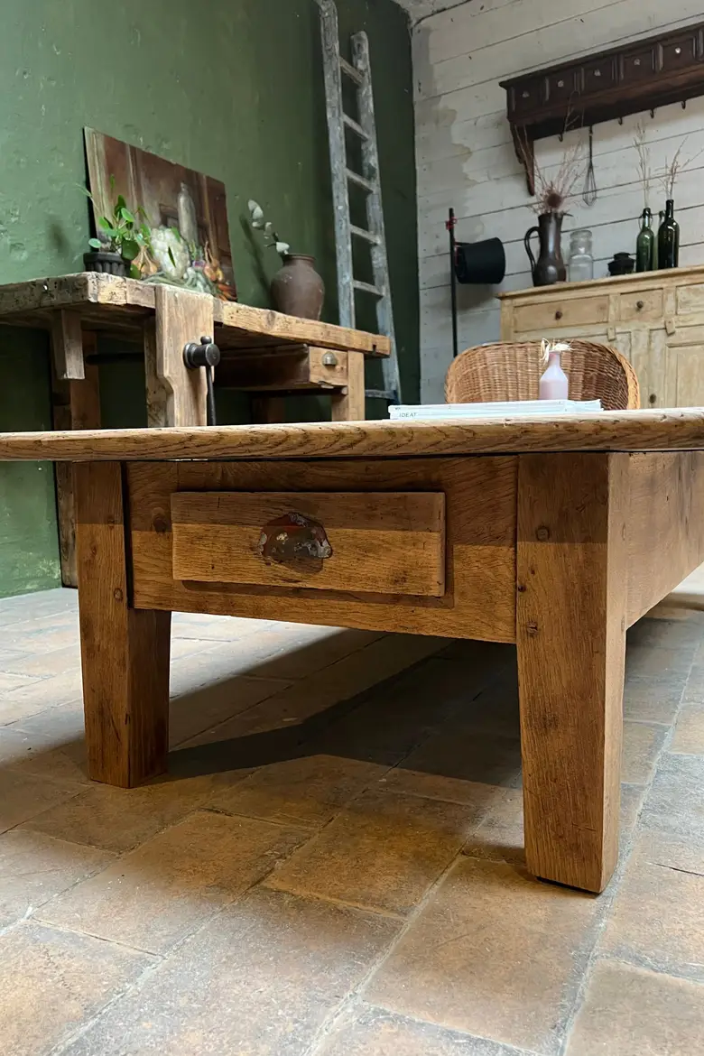 Table basse en chêne Début XXème