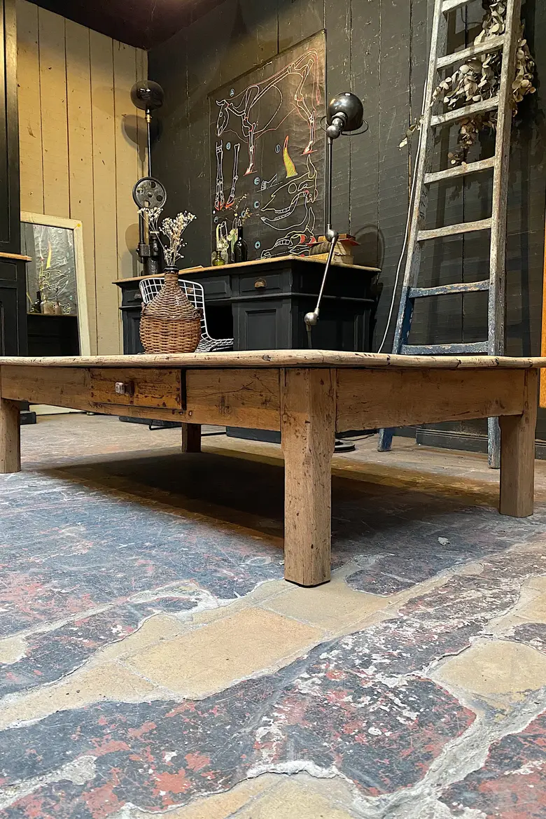 Table basse en chêne Début XXème