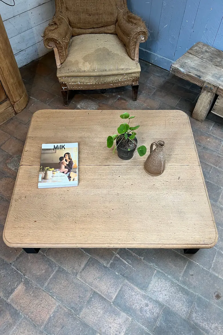 Table basse en chêne Début XXème