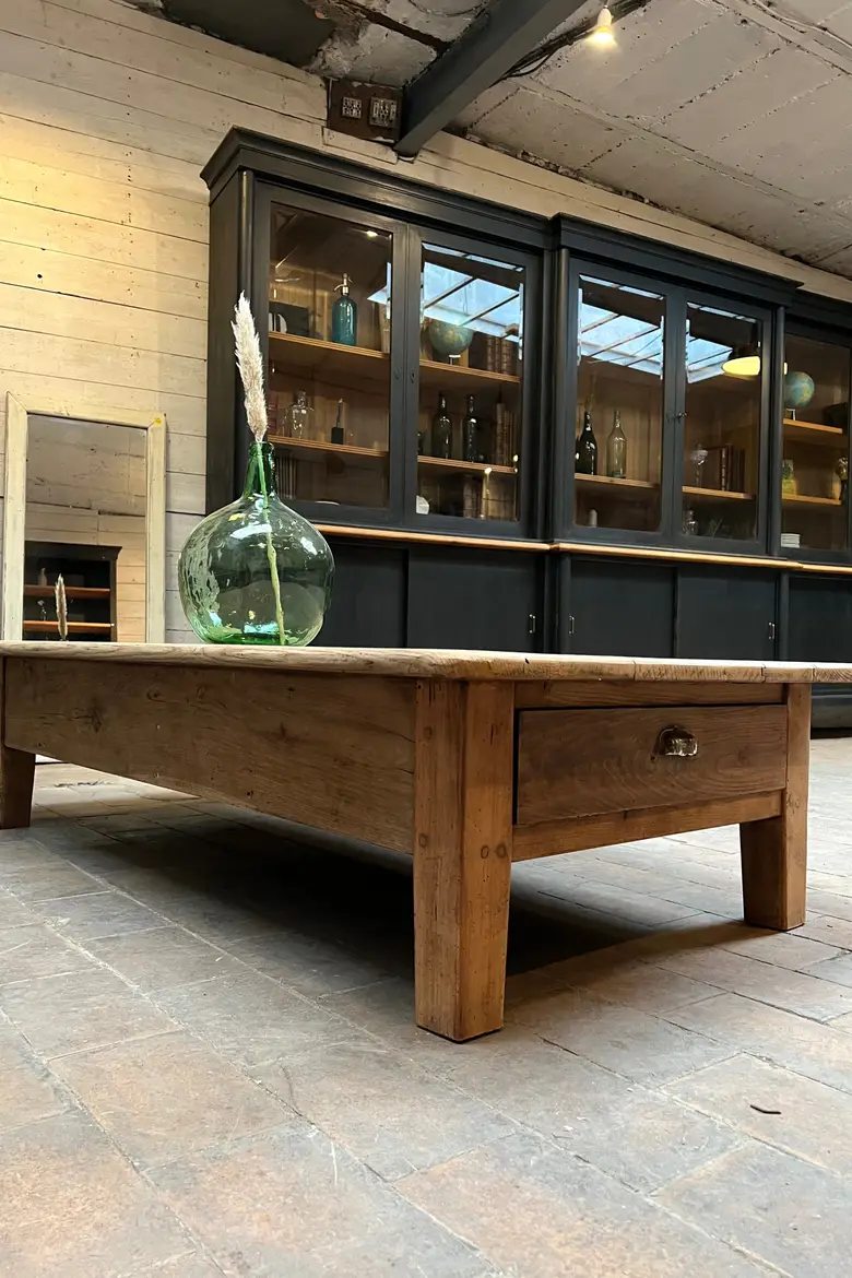Table basse en chêne Début XXème
