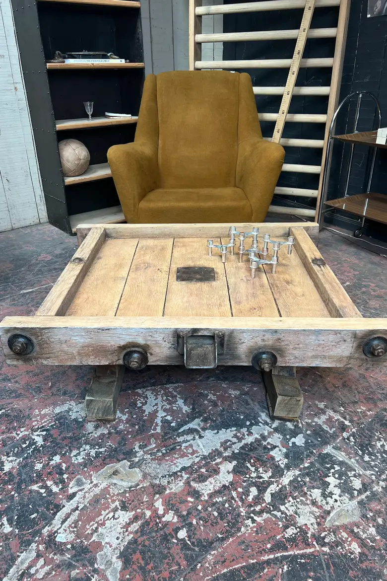 Table basse en chêne