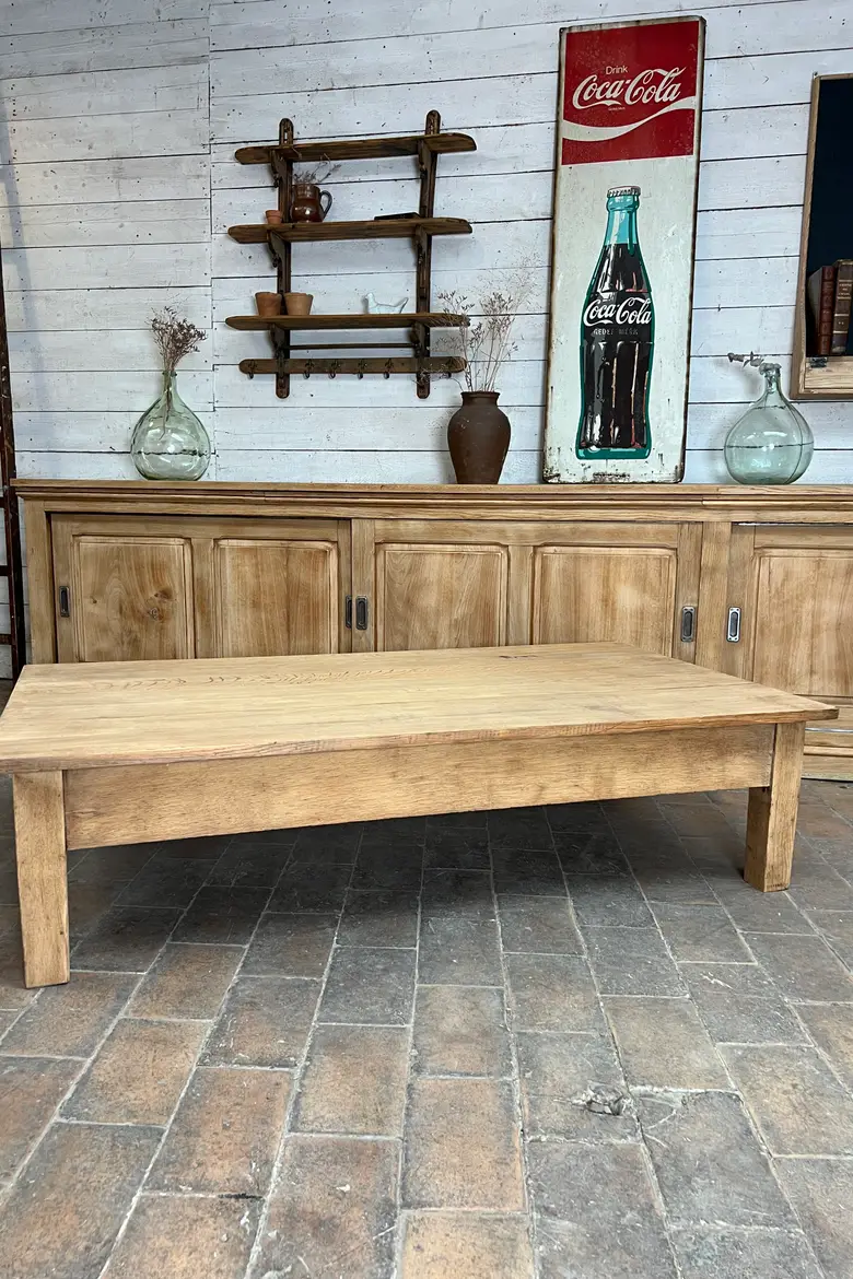 Table basse en chêne