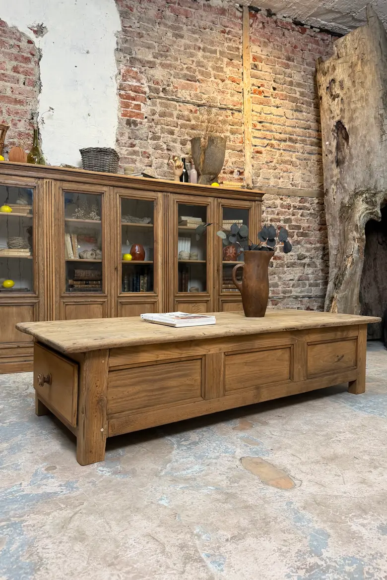Table basse en chêne