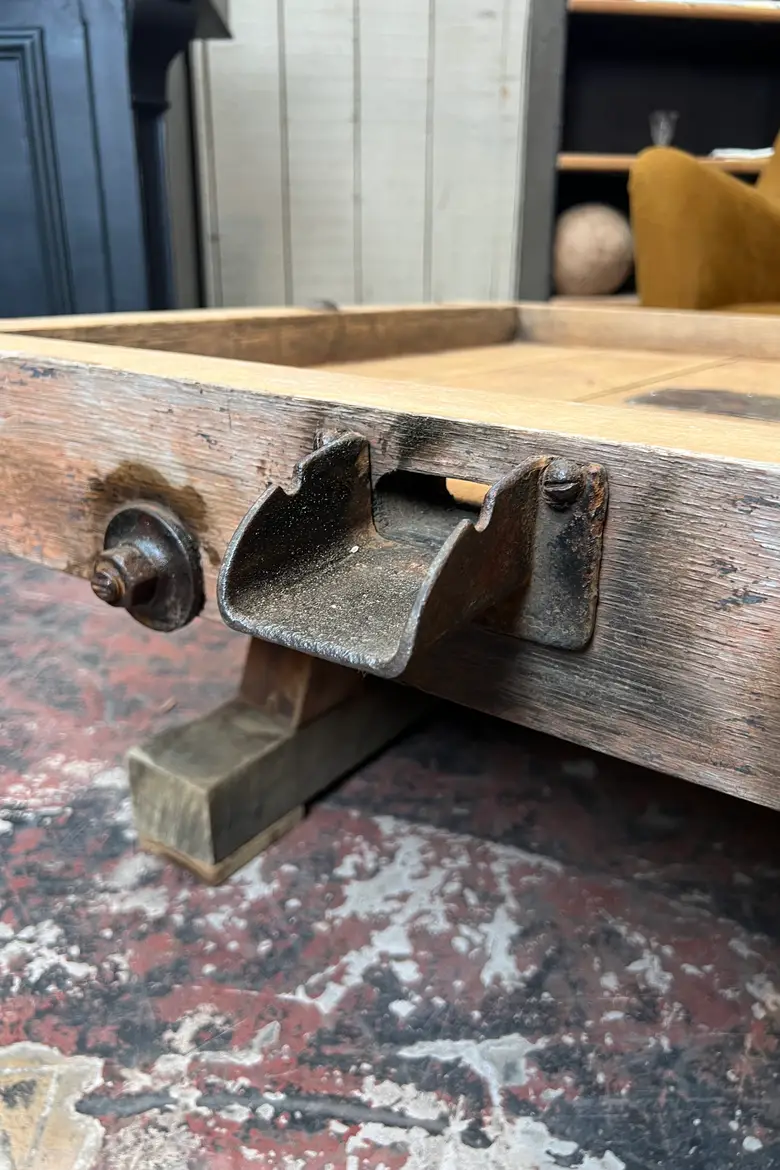Table basse en chêne
