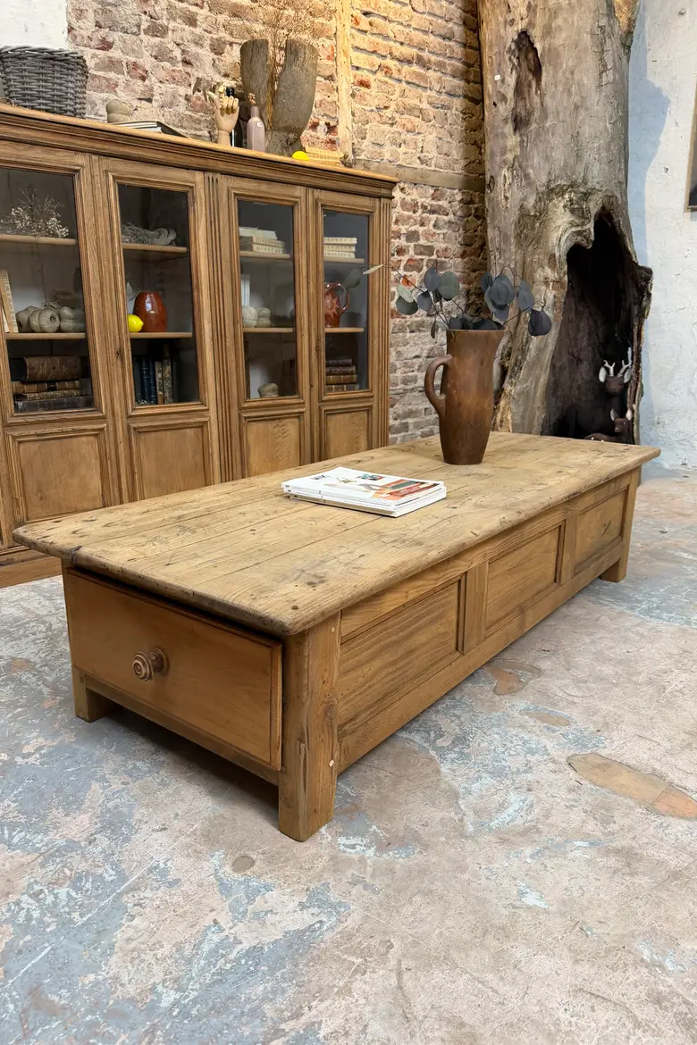 Table basse en chêne