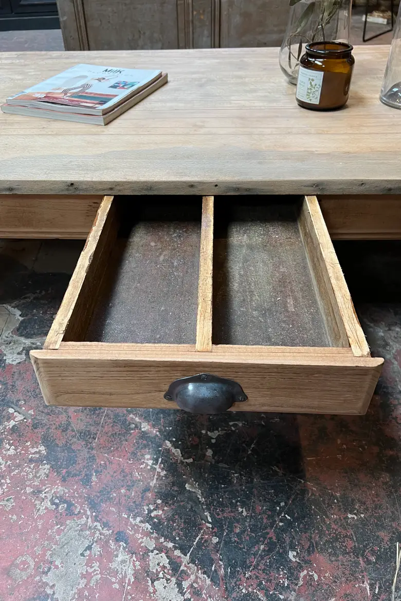 Table basse en hêtre Début XXème
