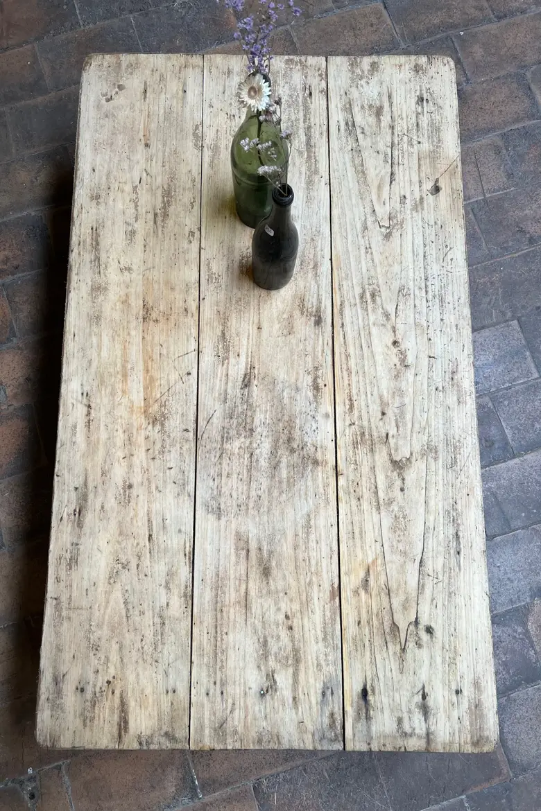 Table basse en hêtre Début XXème