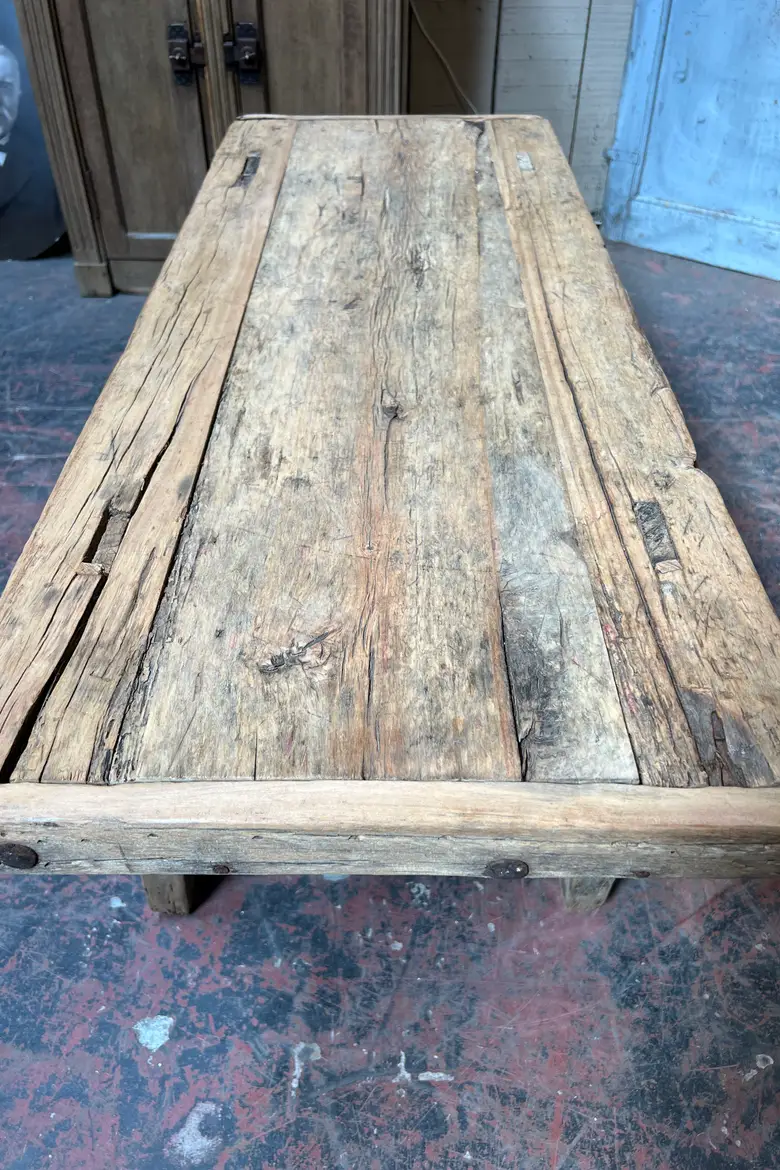 Table basse en orme