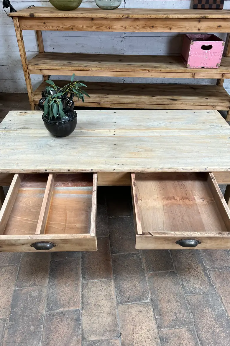 Table basse en peuplier Début XXème