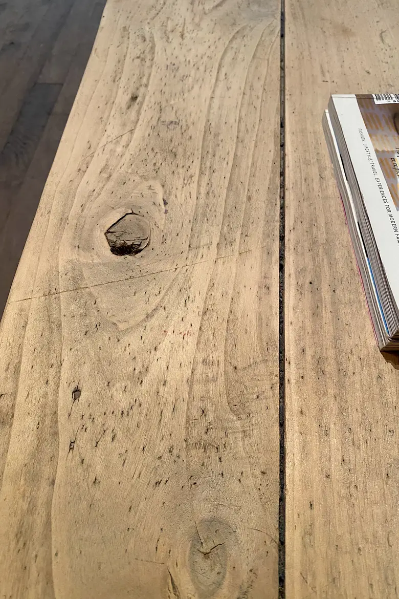 Table basse en peuplier Début XXème