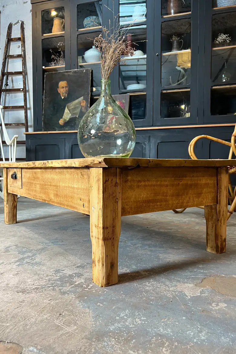 Table basse en sapin