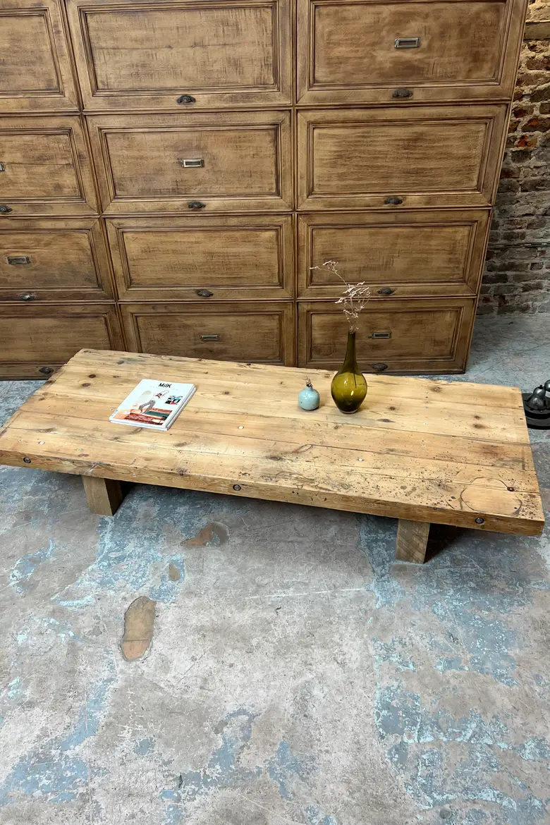 Table basse en sapin