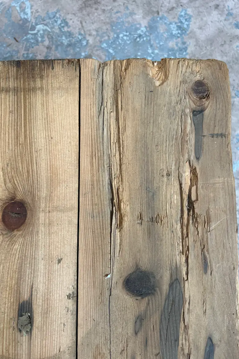 Table basse en sapin