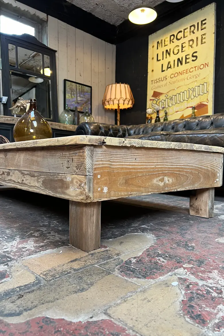 Table basse en sapin