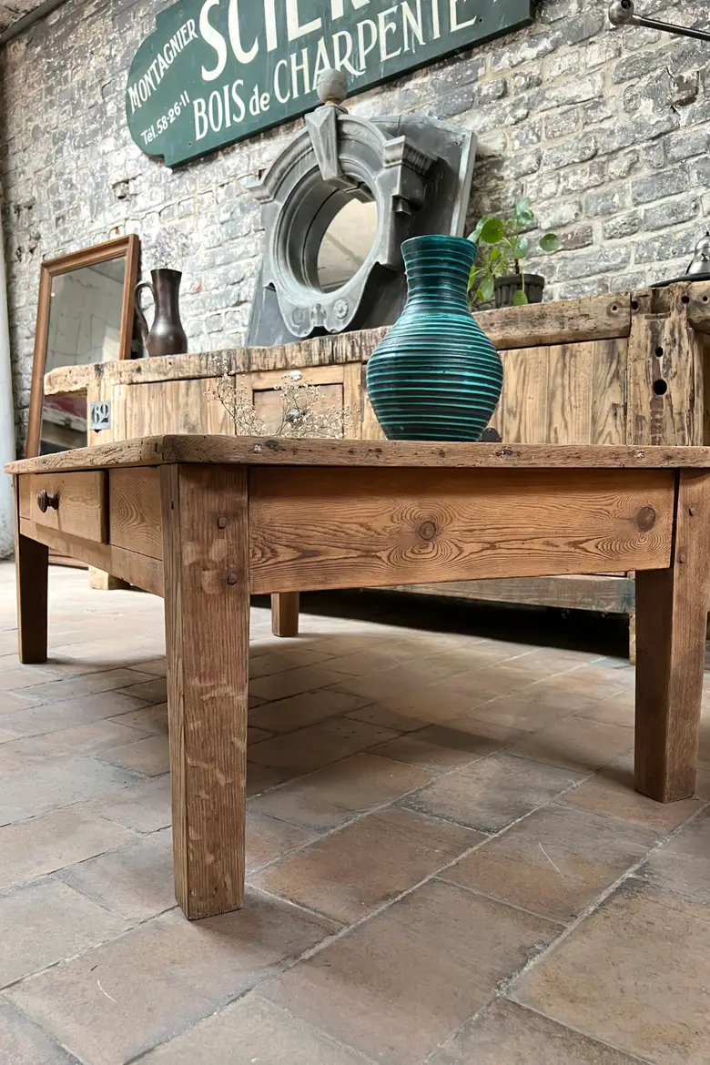 Table basse en sapin Début XXème