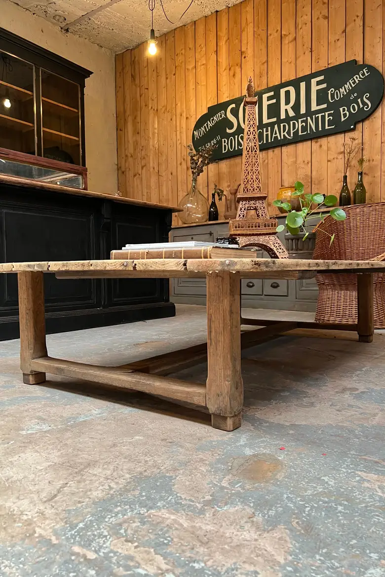 Table basse en sapin Début XXème