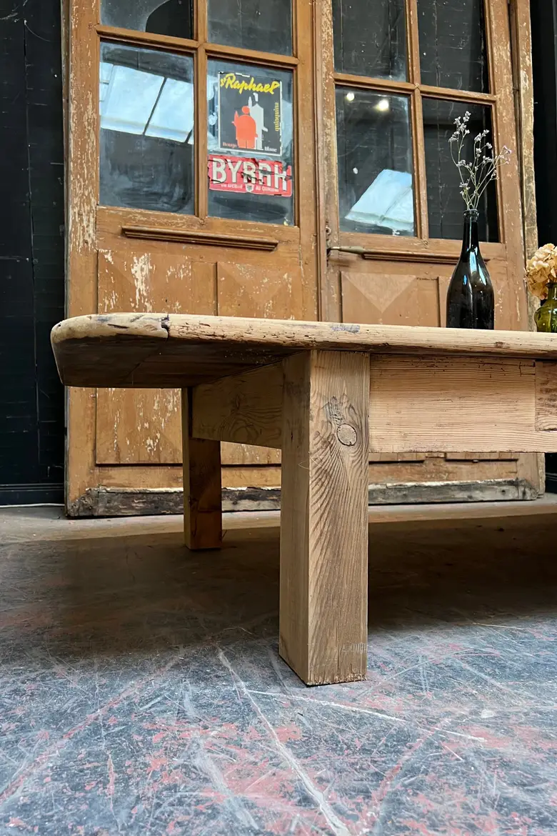 Table basse en sapin Début XXème