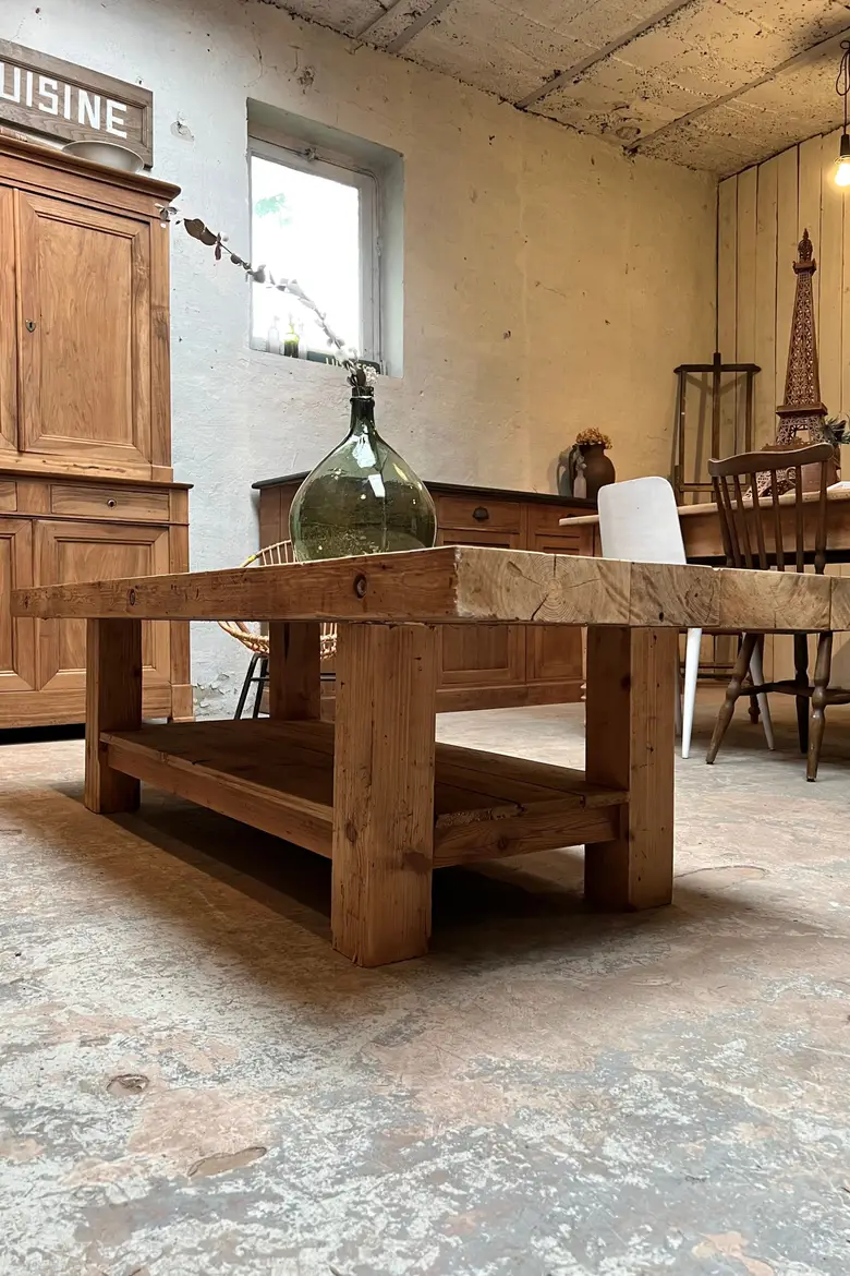 Table basse en sapin Début XXème